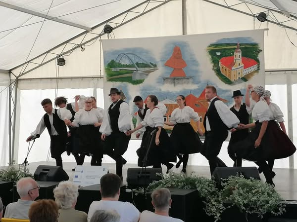 Zalaapáti Boróka Táncegyüttes