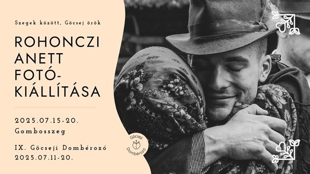 A Közelről fotókiállítás plakátja, rajta a jól elkapott néptáncos pillanat