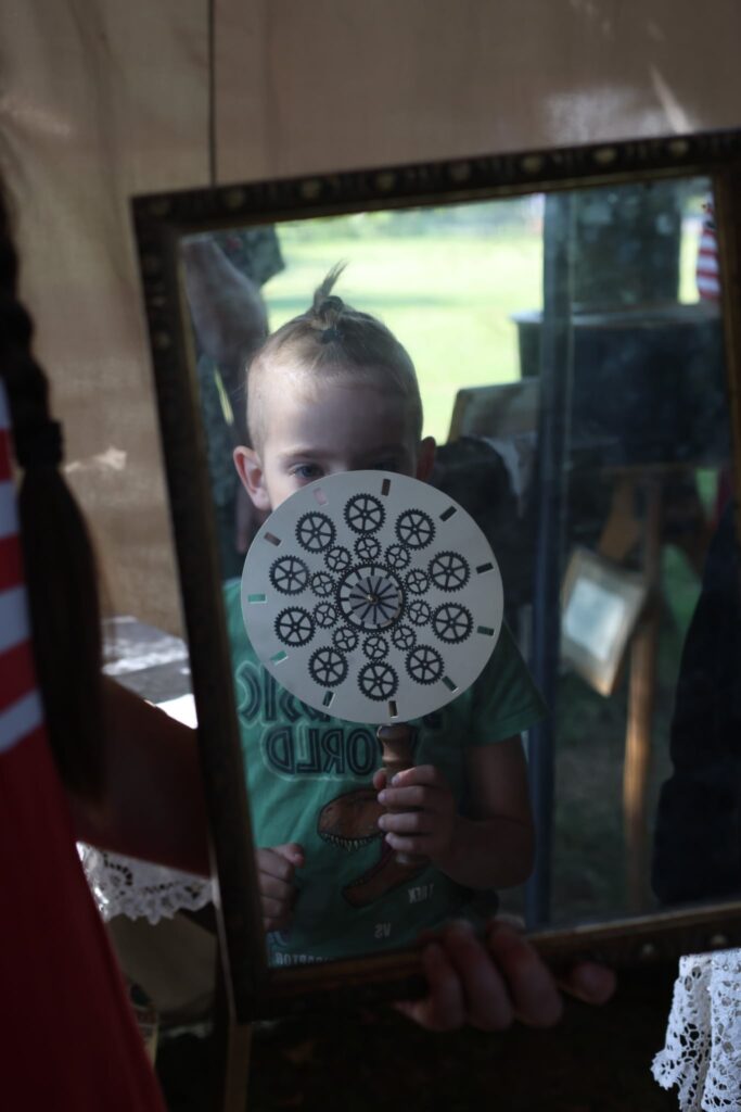 A Molyolda varázslatos játékai a IX. Göcseji Dombérozón, Hottón a 14. hottói bábparádén